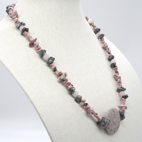 🎉Host Pick🎉 Necklace with assorted stone chips and Jasper pendant. - Picture 2 of 5